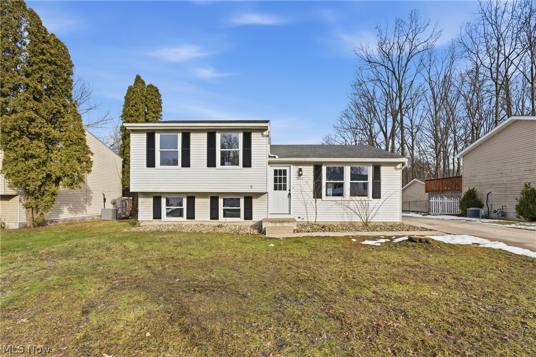 1065 Shadowlawn Drive