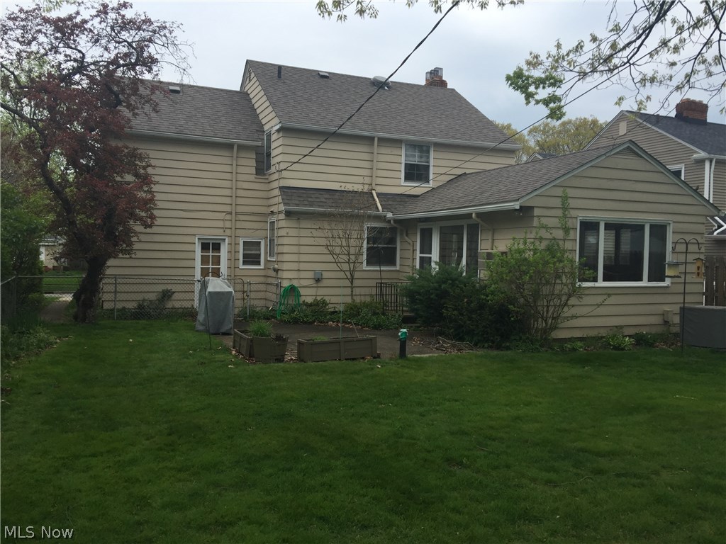 Henning Drive - Residential