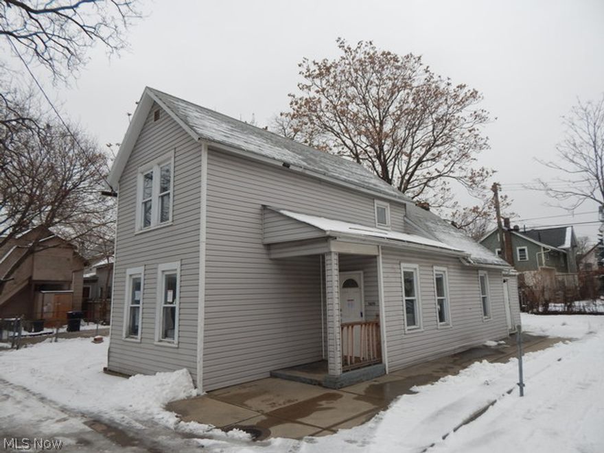 Lots of potential found in this 3 bedroom colonial! Nice sized rooms, neutral kitchen with oak cabinets and ample counter space. Formal dining room, living room and den/office located on the first floor too! One bedroom on the first floor and two bedrooms located on the second floor. Don't let this one pass you by-call today for a private tour before it's SOLD!