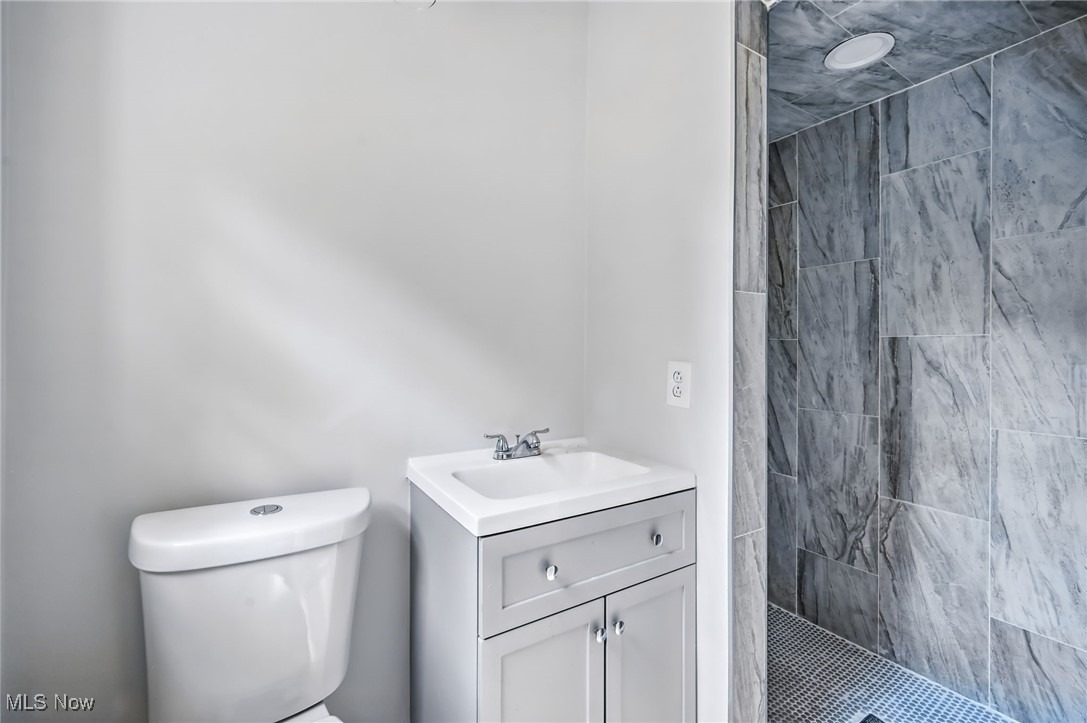 City/Canfield - Residential