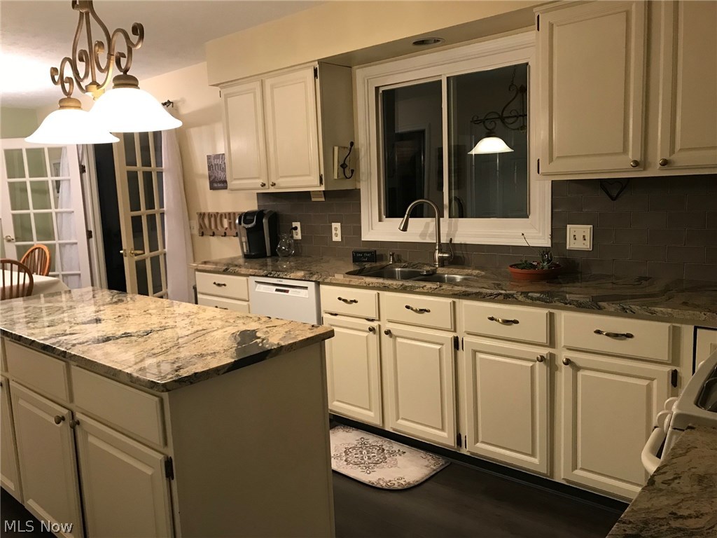 Constan 01 - Residential