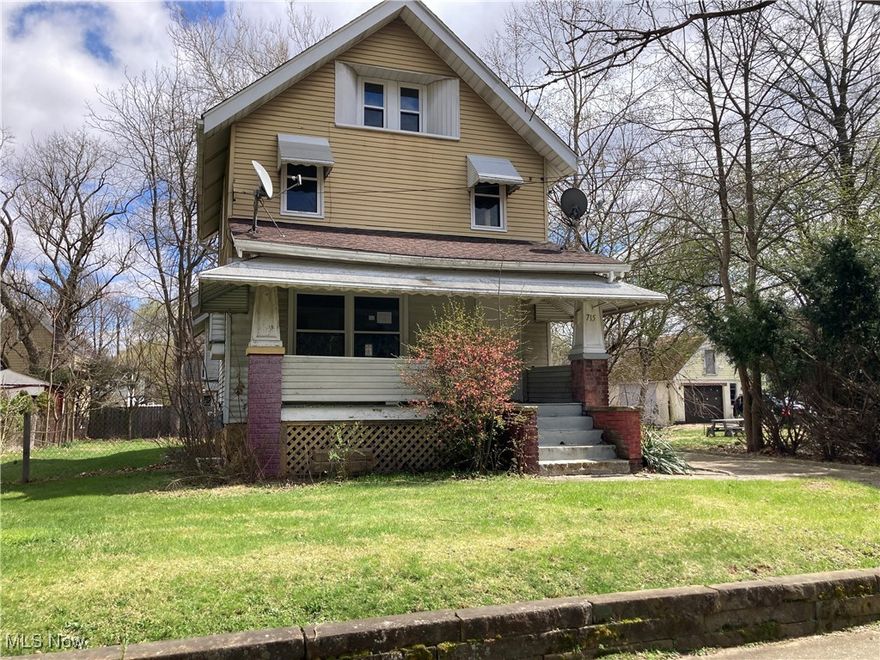 Welcome to 715 Carpenter Ave in Akron's historic North Hill community.  This 2-story colonial home has an optional 5-bedrooms, 1.5 baths, and a full basement great for storage.  Outdoors you'll find a spacious lot with 2-car garage.  This property is a great turnkey investment portfolio builder or a great family home. Step inside to newer flooring and fresh paint throughout. The kitchen boasts newer cabinets and updated appliances, while the bathrooms also have new fixtures. You will love the spacious living areas perfect for relaxing or entertaining, with ample natural light! Convenient location close to shopping, dining, entertainment, and local recreation opportunities.  Contact agent today to schedule your showing.