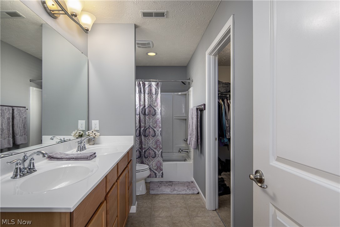 Stonegate At Waterbury Sub - Residential