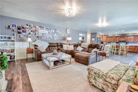 Tiny photo for 439 E 305th Street, Willowick, OH 44095 (MLS # 5255627)