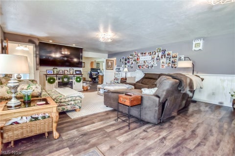 Tiny photo for 439 E 305th Street, Willowick, OH 44095 (MLS # 5255627)