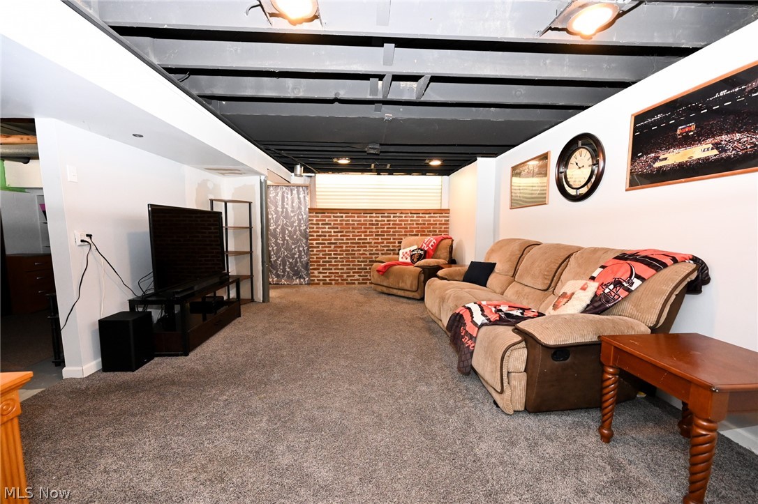 Sam H Miller 04 - Residential