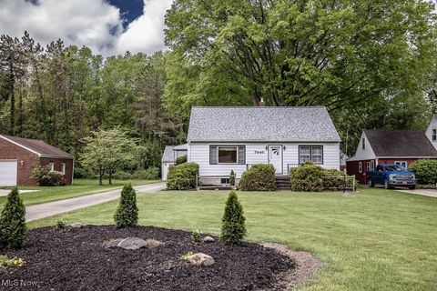 7446 Root Road North Ridgeville OH 44039