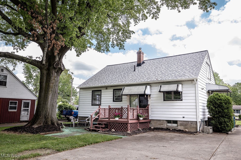 7446 Root Road, North Ridgeville, Ohio image 8