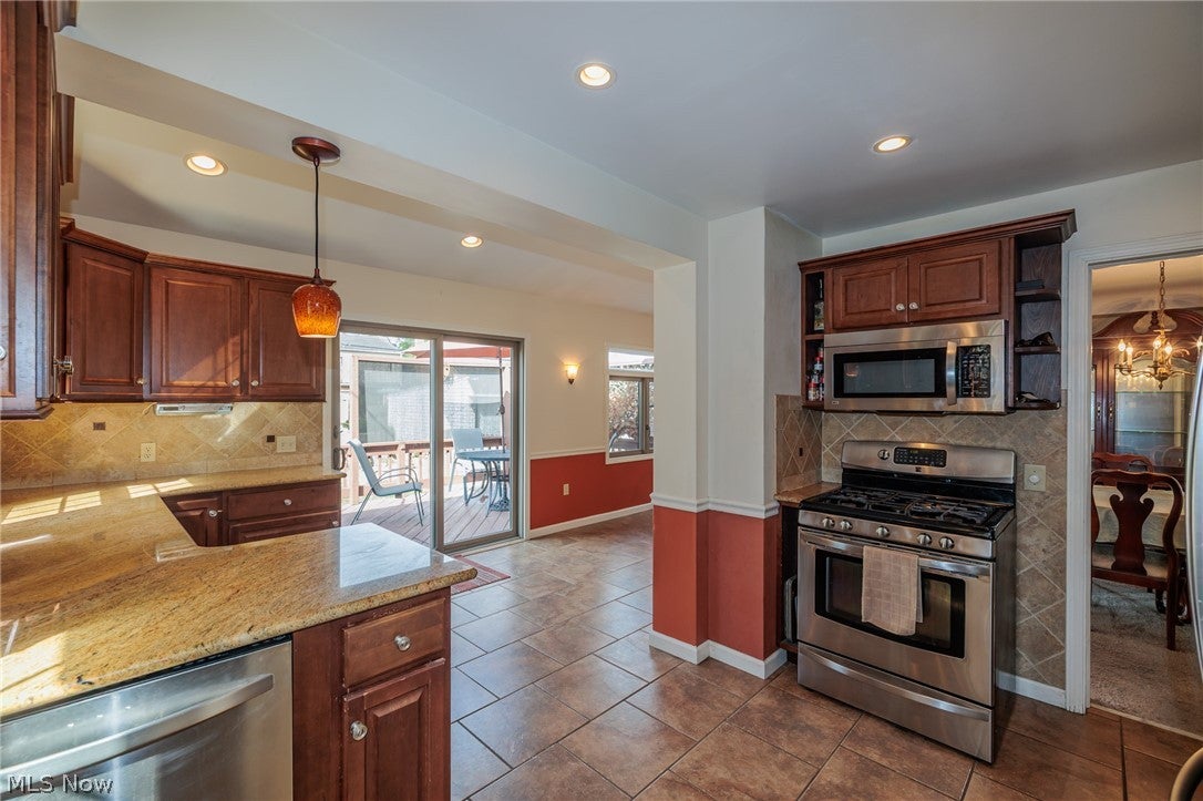 3166 W 162nd Street
