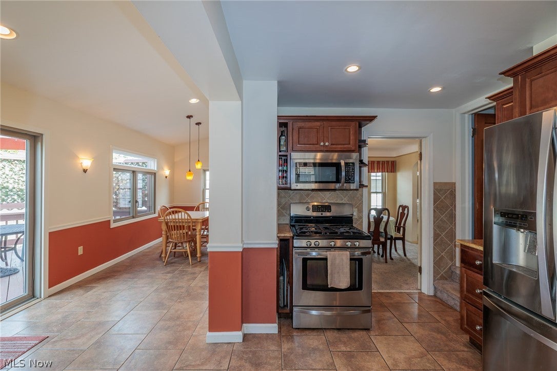 3166 W 162nd Street