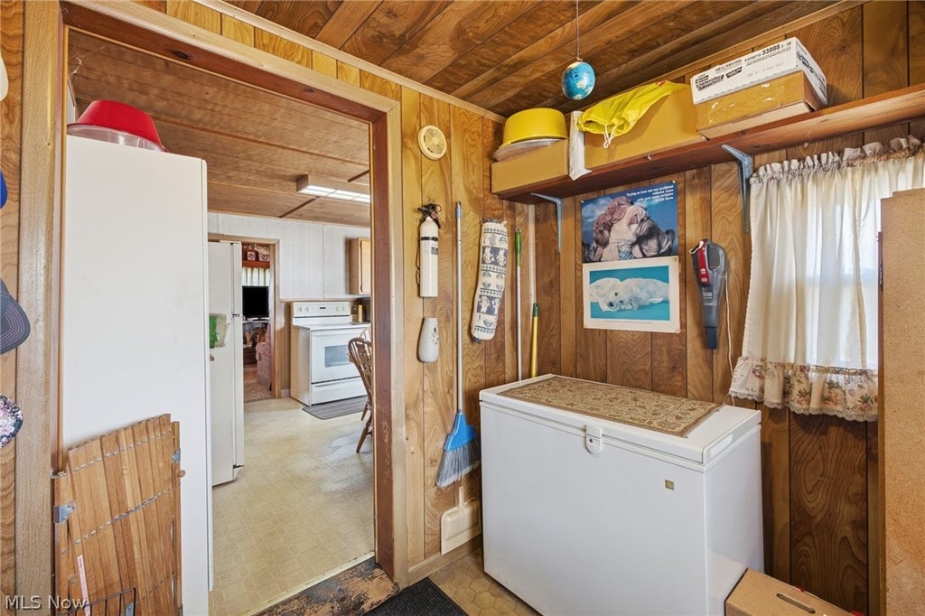 Photo of 895 Us-250, Ashland, OH 44805 (MLS # 5219187)