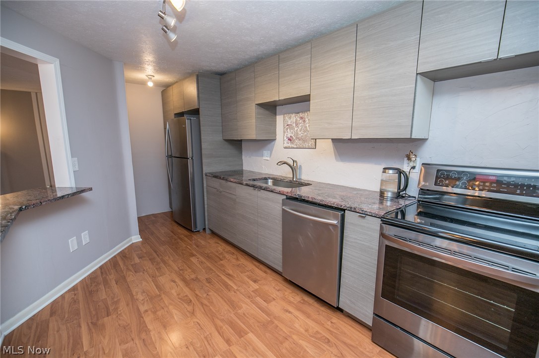 Sunrise Cove - Residential