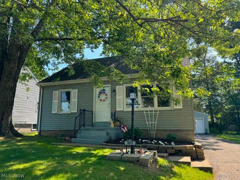 Photo for 323 Stratford Avenue