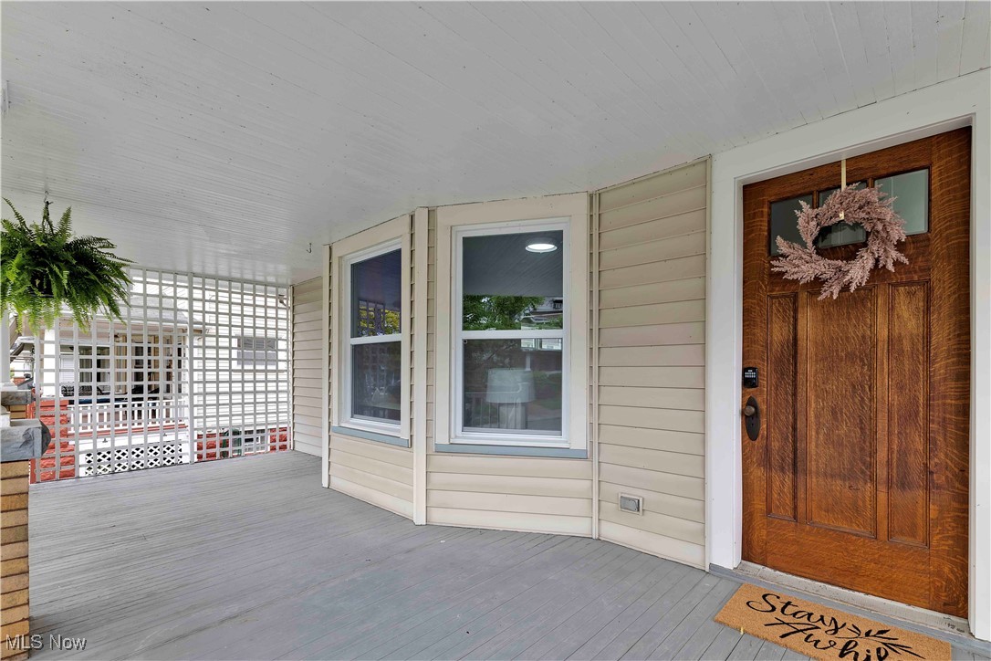 1541 Cordova Avenue, Lakewood, Ohio image 2