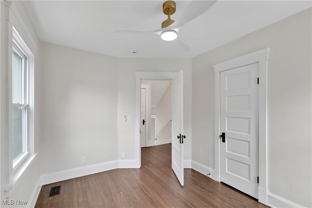 1541 Cordova Avenue, Lakewood, Ohio image 16