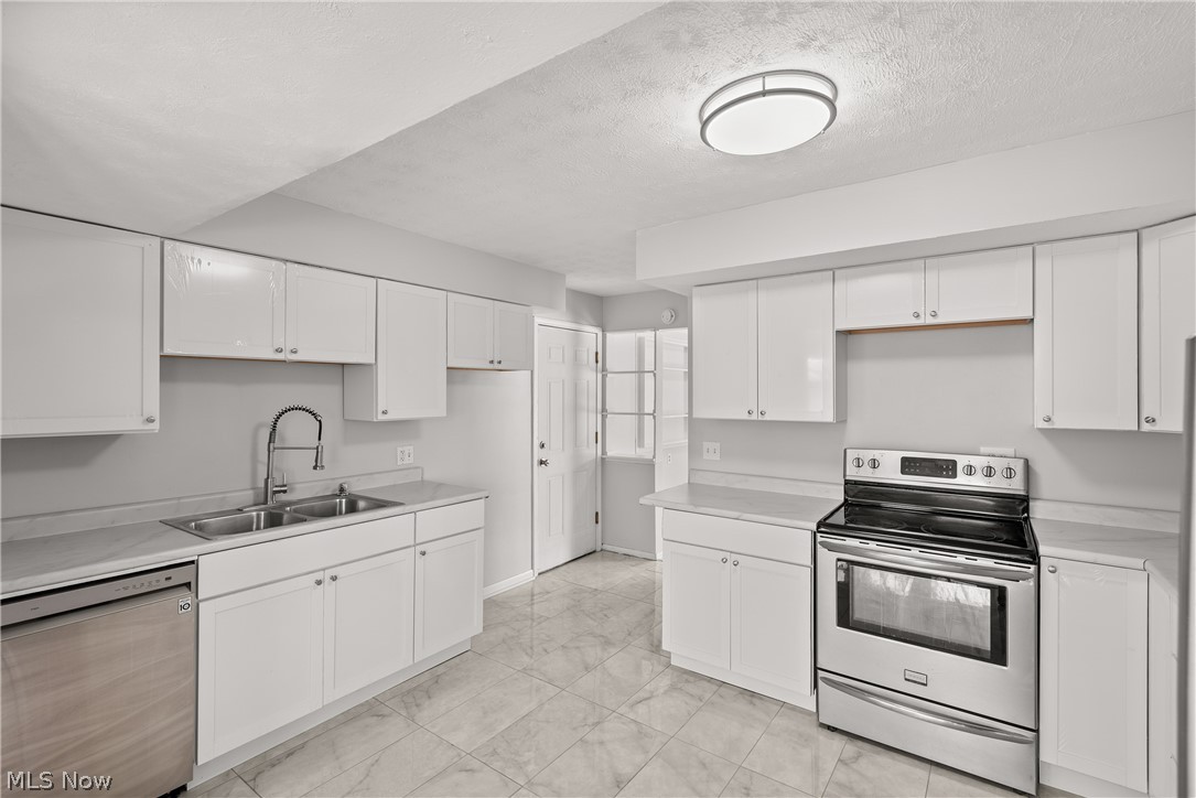 Dreamland Acres 02 - Residential