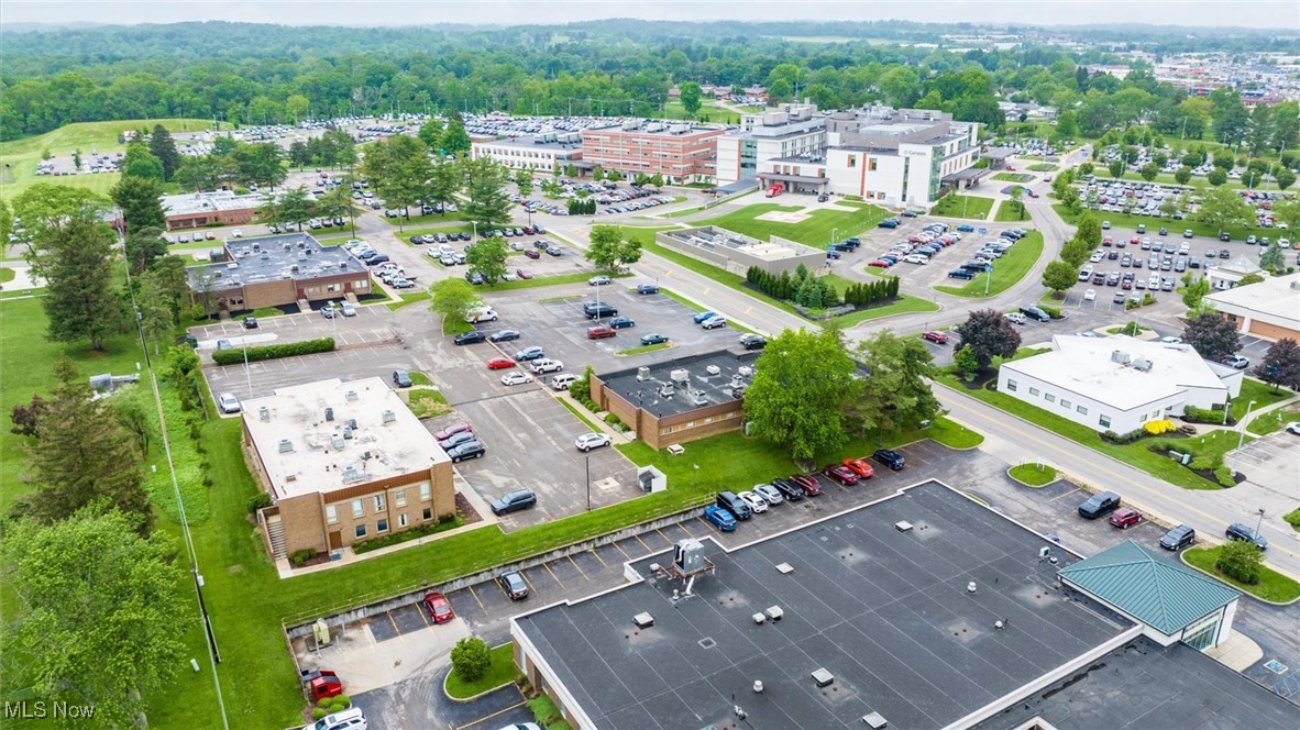 Doctors Park Condo 01 - Commercial Sale