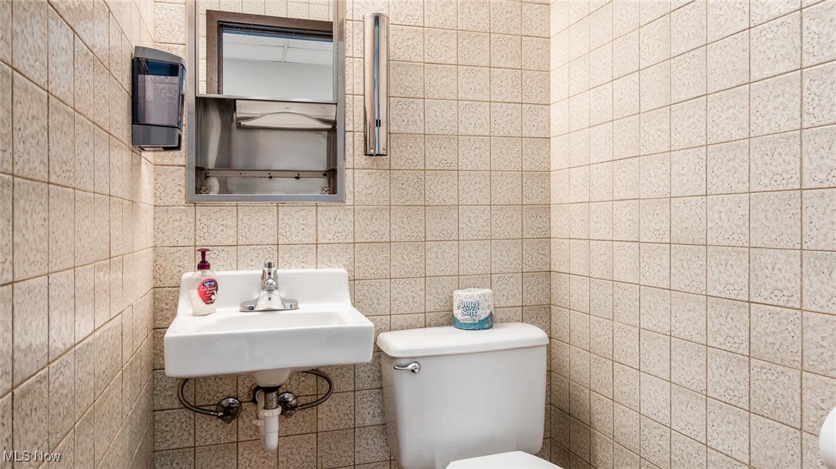 Doctors Park Condo 01 - Commercial Sale