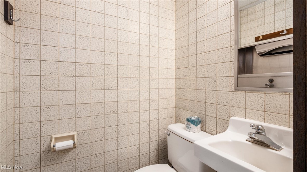 Doctors Park Condo 01 - Commercial Sale