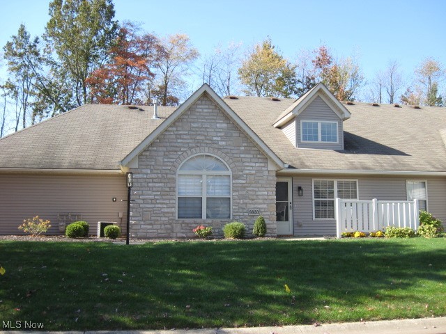 8833 Scotslanding Circle, Massillon, Ohio image 1