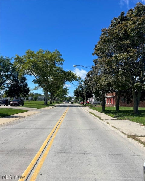 Tiny photo for 500 W 6th Street, Lorain, OH 44052 (MLS # 5239586)