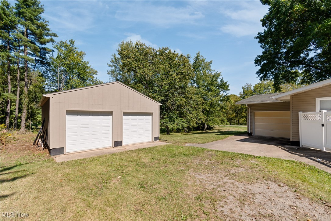 6959 Maplehill Street, Navarre, Ohio image 33