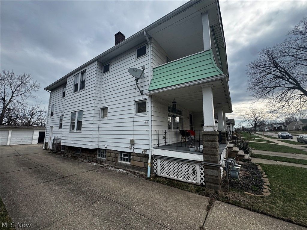 Photo of 6814 Bradley Avenue, Parma, OH 44129 (MLS # 5194944)