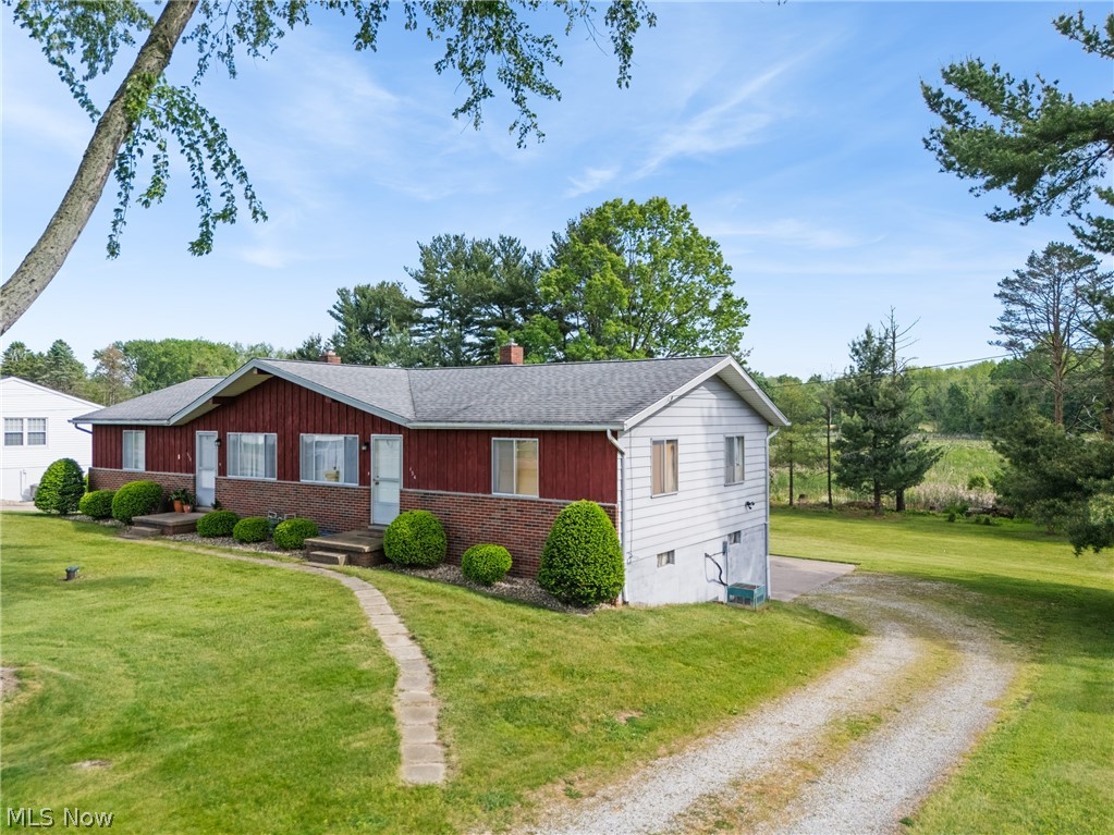 134 Center Road