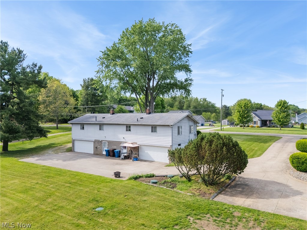 134 Center Road