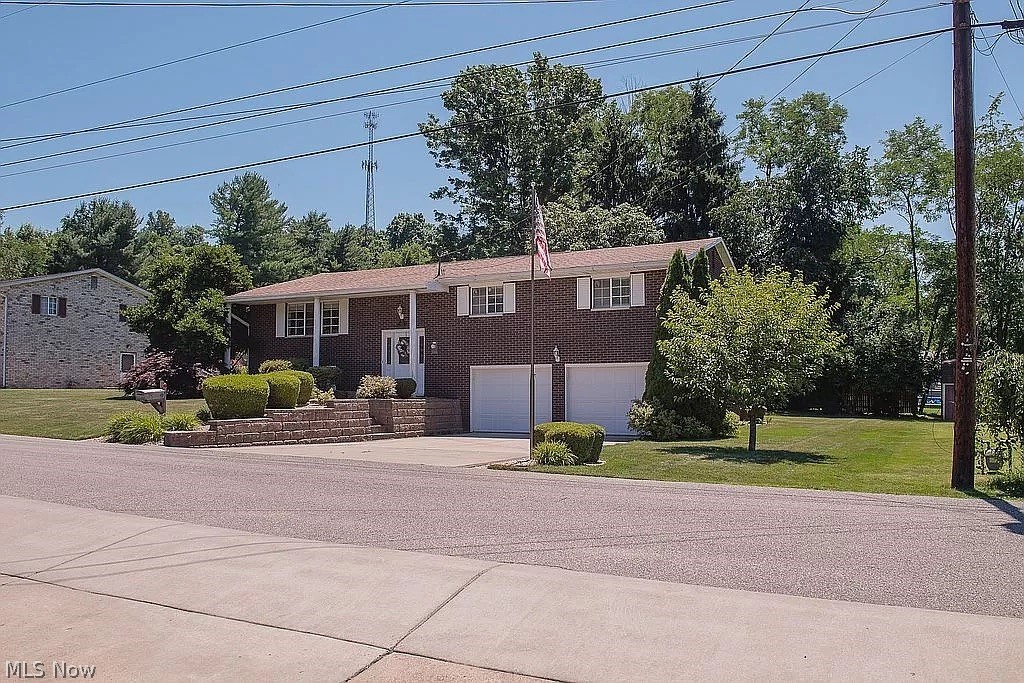 Valley Manor Adn - Residential