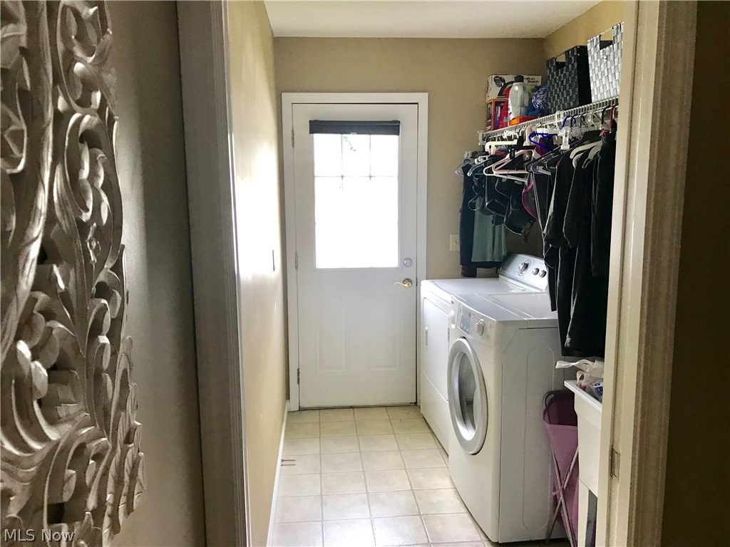 Villas/Falconcrest Condo - Residential