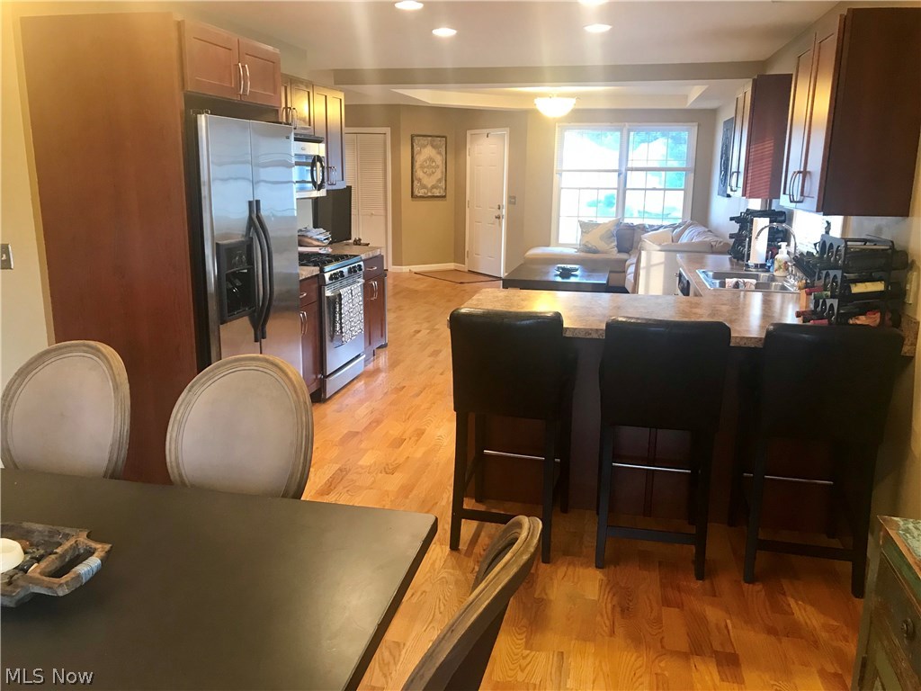 Villas/Falconcrest Condo - Residential