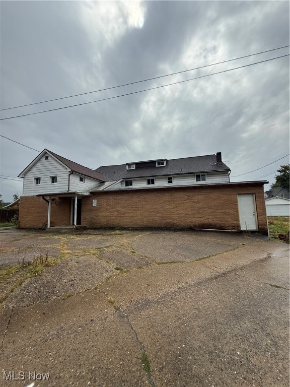 Village/Strasburg - Commercial Sale