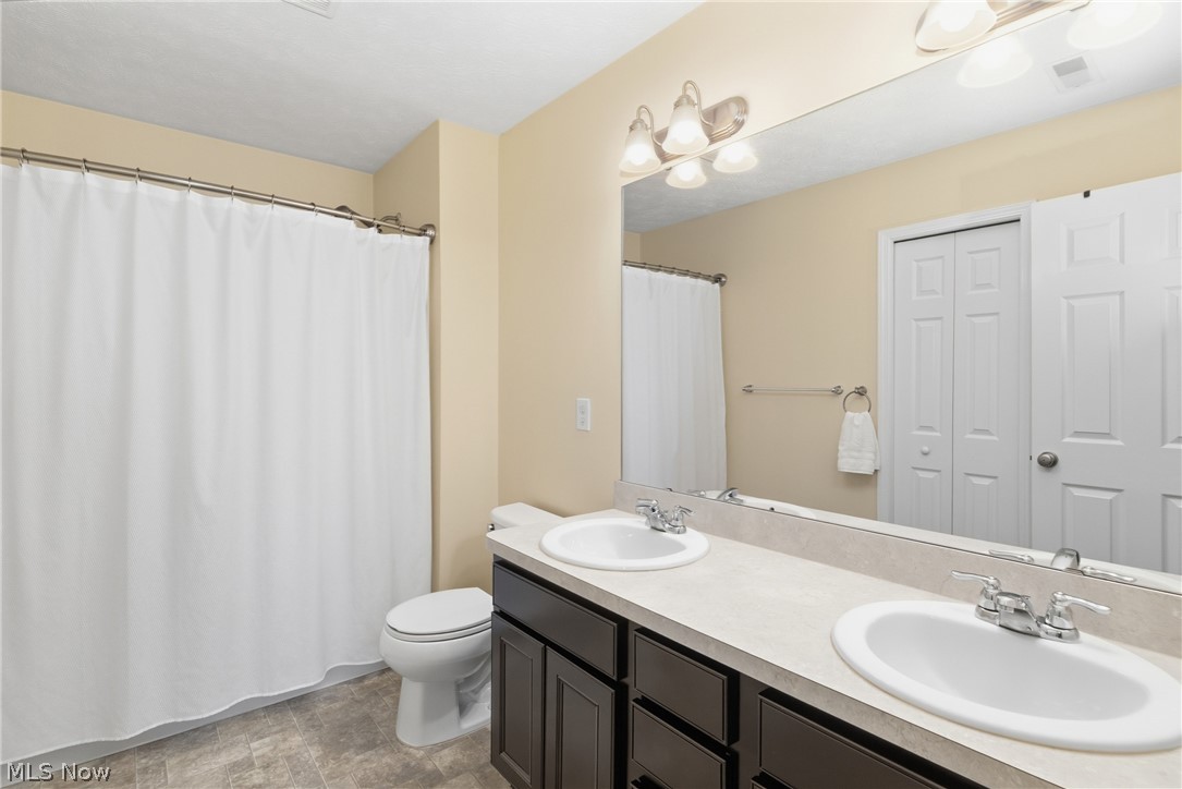 Villas of Stone Creek - Residential