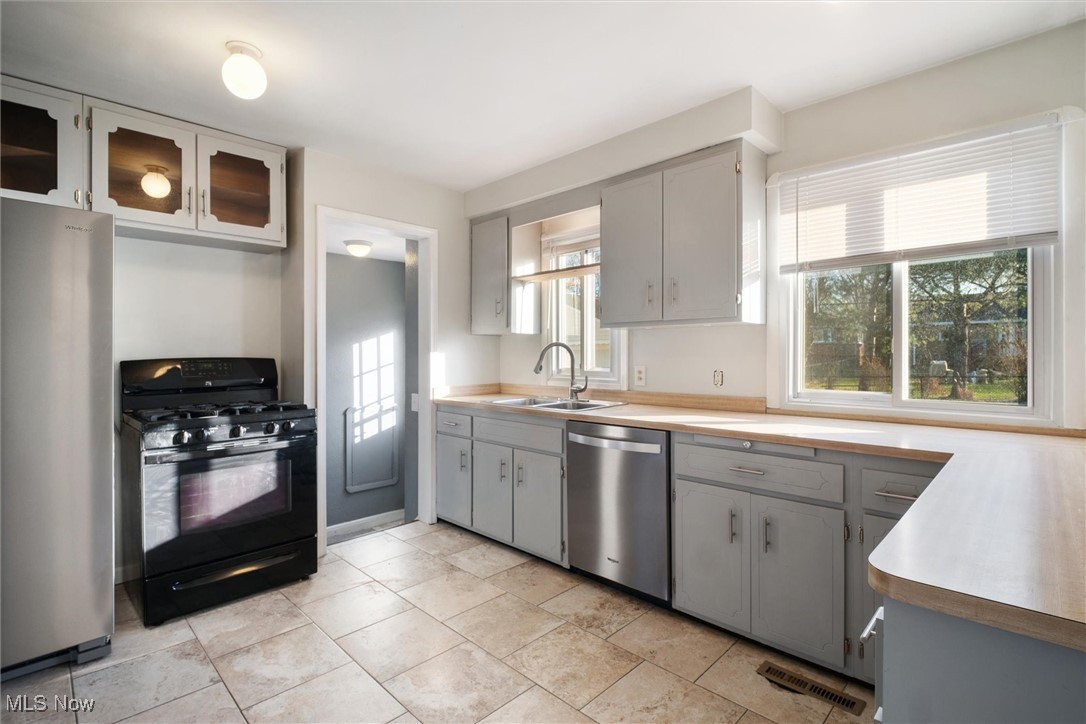 Maplewood Gardens - Residential