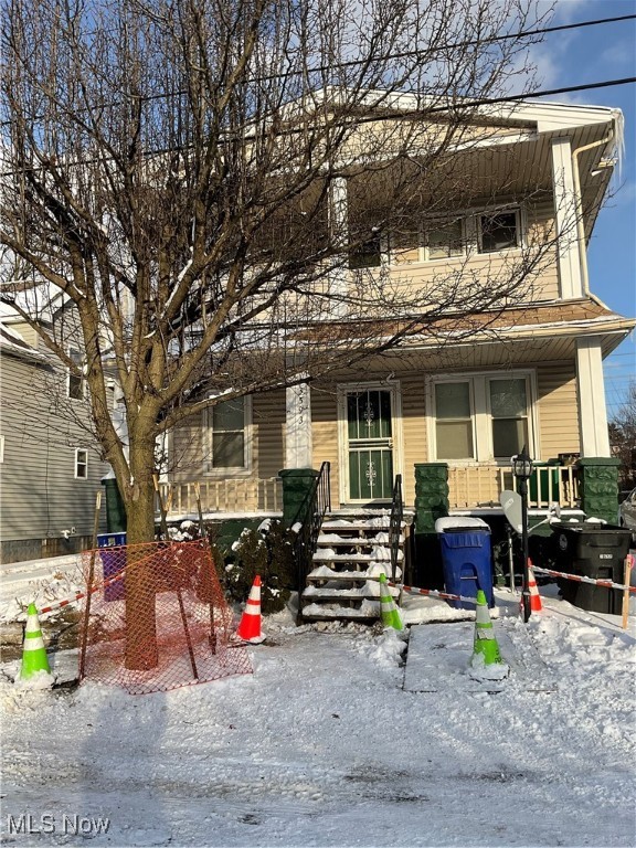 Welcome to this fantastic duplex located in the heart of Cleveland! Just minutes from downtown, this property offers convenient access to shopping, restaurants, and all the vibrant amenities the city has to offer . Each unit features 2 bedrooms. This duplex is fully occupied , providing immediate rental income. Don't miss the opportunity to add this great investment to your portfolio!