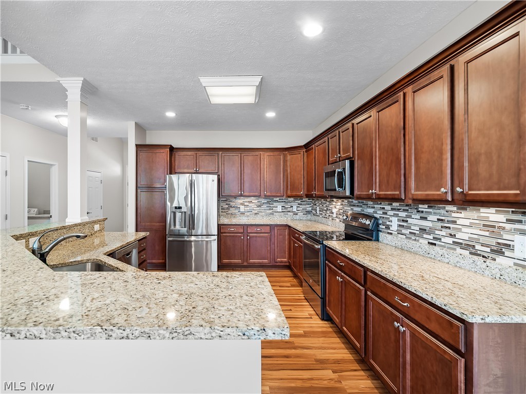 Village/Waterside Xings South - Residential