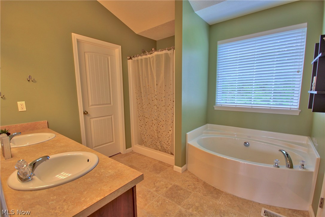 Bayberry Estate - Residential