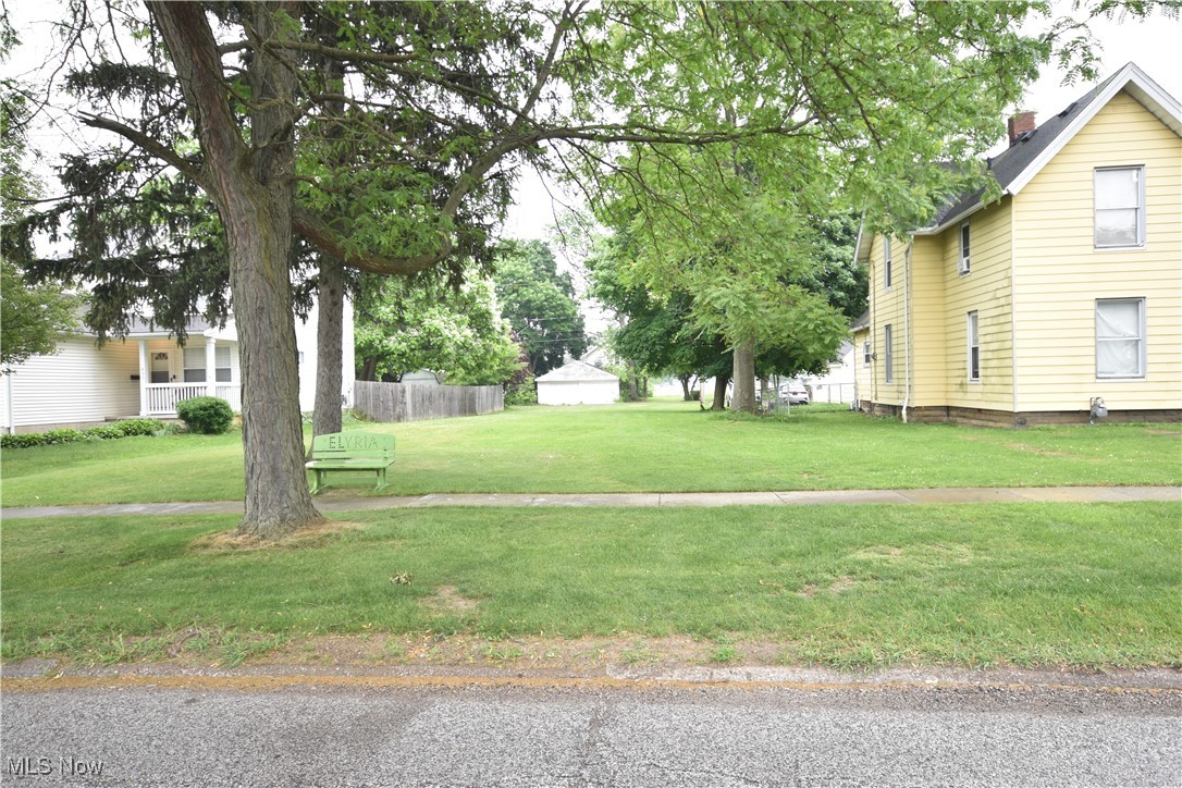 433 Adams Street, Elyria, Ohio image 6