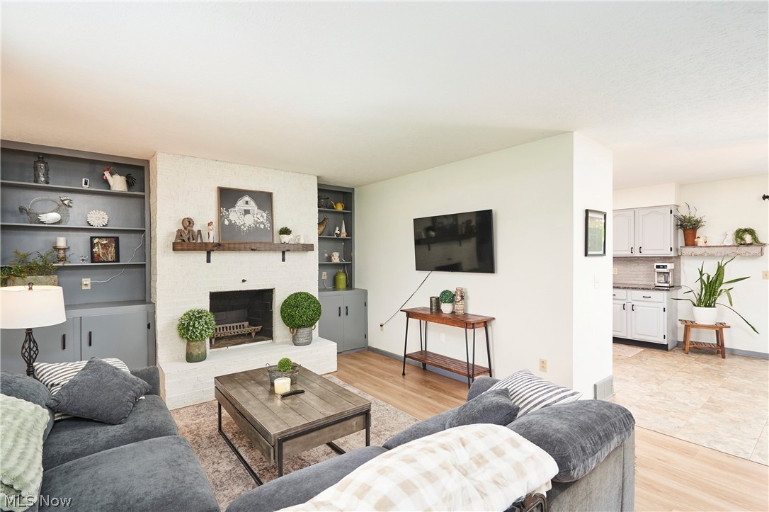 Oak Leaf - Residential