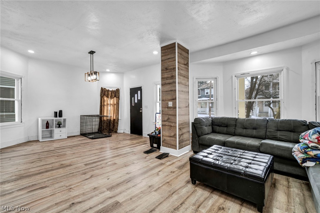 Stone Hickox Hosmer - Residential