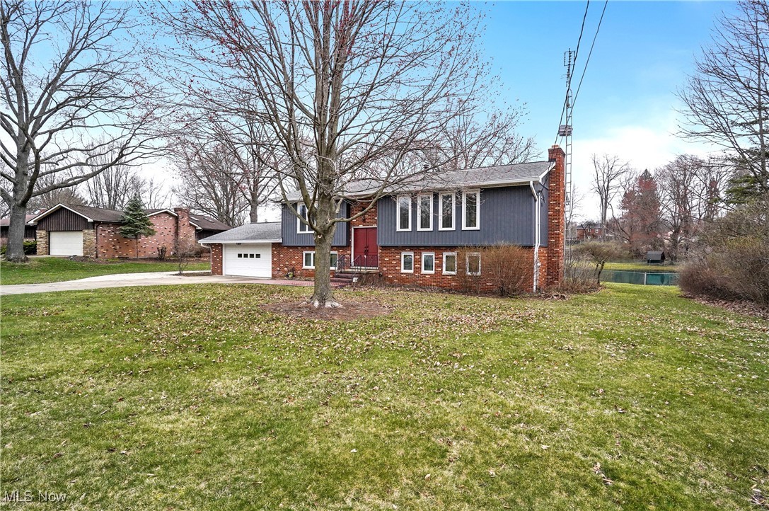 4716 Strouble Drive, Canton, Ohio image 50