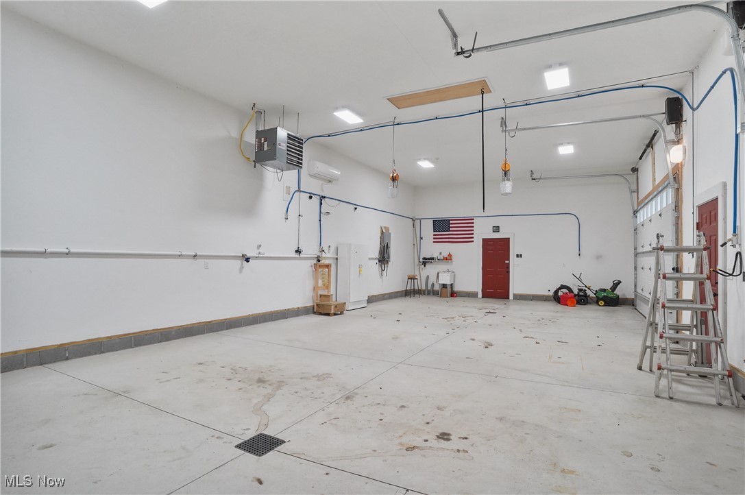 4716 Strouble Drive, Canton, Ohio image 31