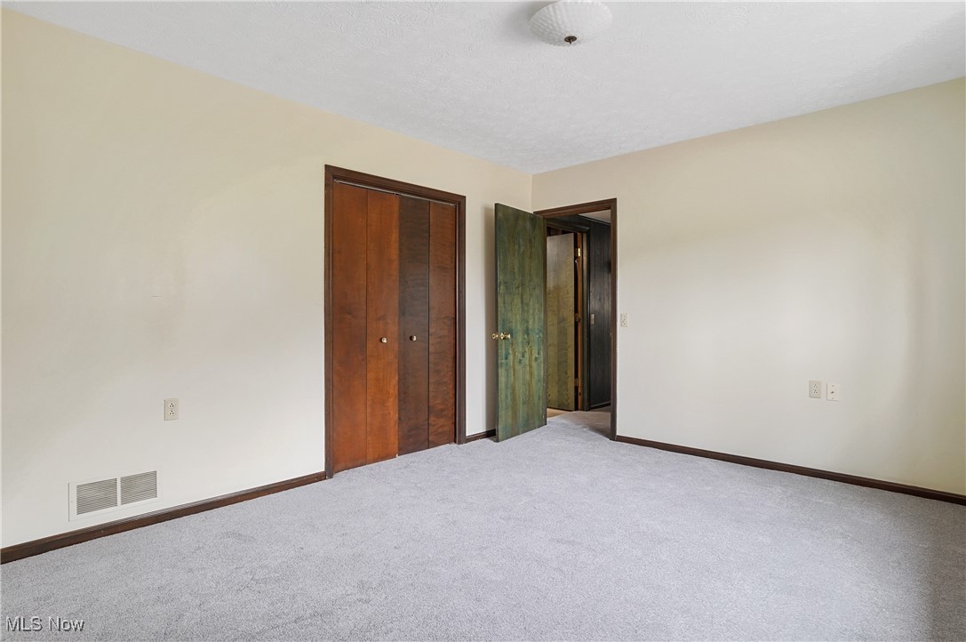 4716 Strouble Drive, Canton, Ohio image 24