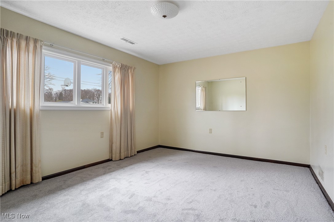 4716 Strouble Drive, Canton, Ohio image 22