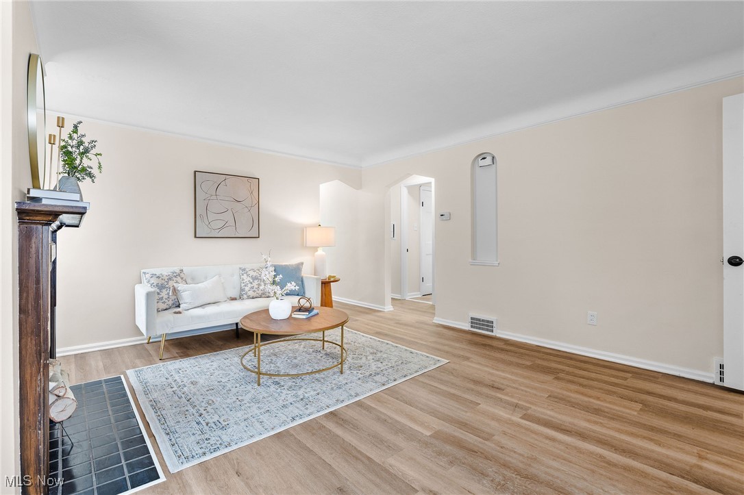 Knickerbocker Land Co Euclid V - Residential Income