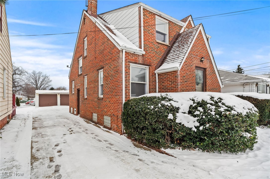 Knickerbocker Land Co Euclid V - Residential Income