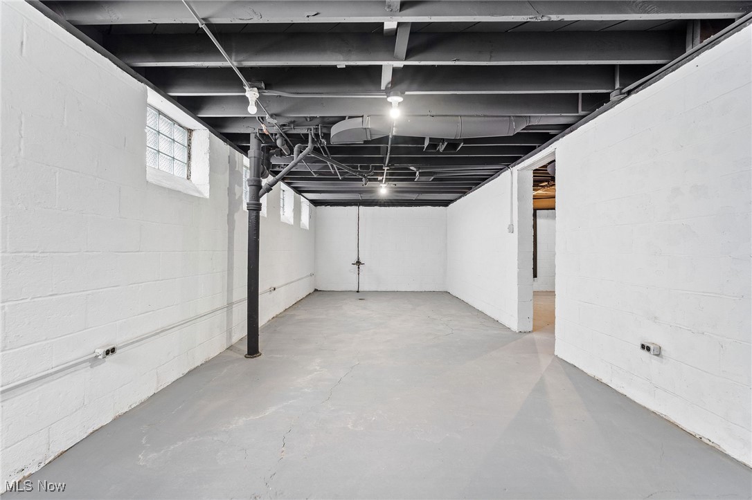 Knickerbocker Land Co Euclid V - Residential Income