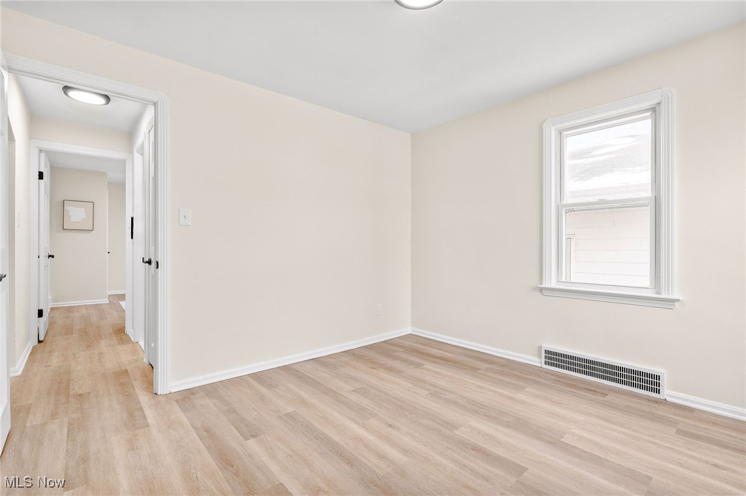 Knickerbocker Land Co Euclid V - Residential Income