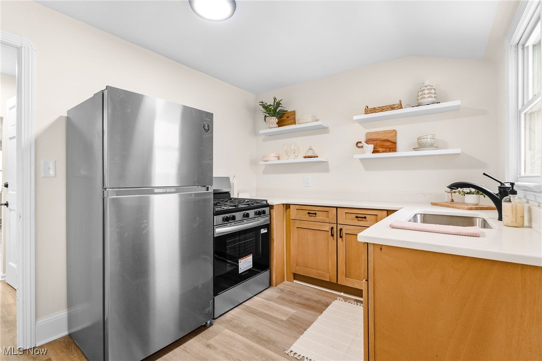 Knickerbocker Land Co Euclid V - Residential Income